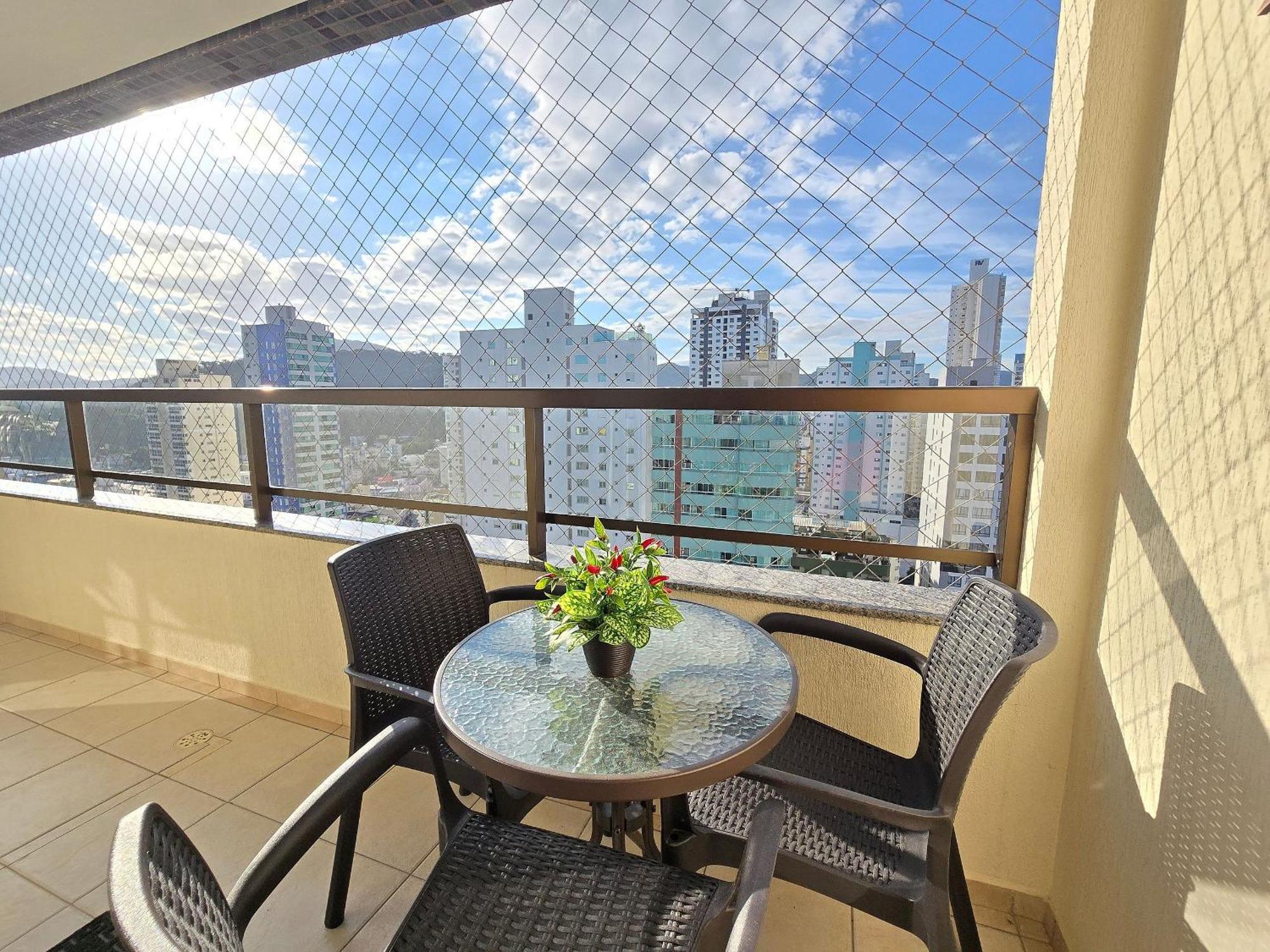 Ed. Costa Sul - Centro Bc/piscina/jacuzzi/garagem Balneario Camboriu