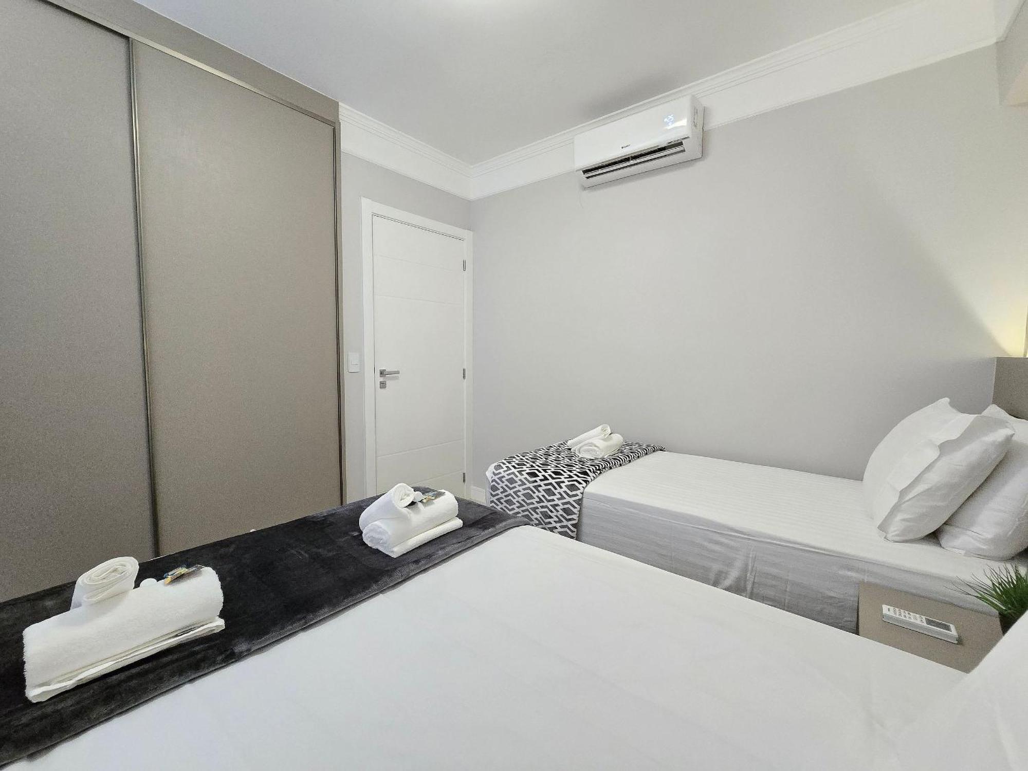 Ed. Costa Sul - Centro Bc/piscina/jacuzzi/garagem Apartamento Balneario Camboriu