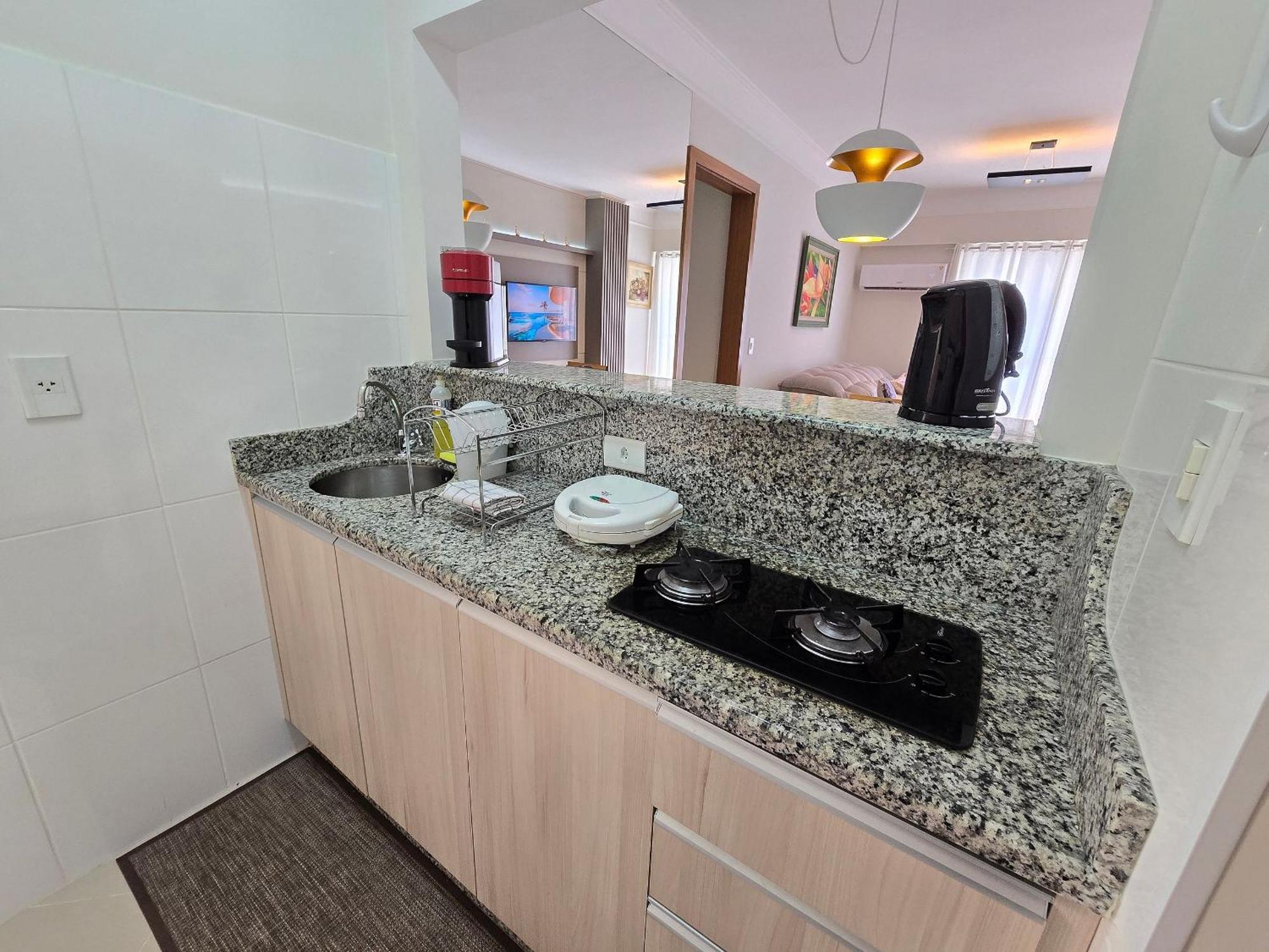Apartamento Ed. Costa Sul - Centro Bc/piscina/jacuzzi/garagem