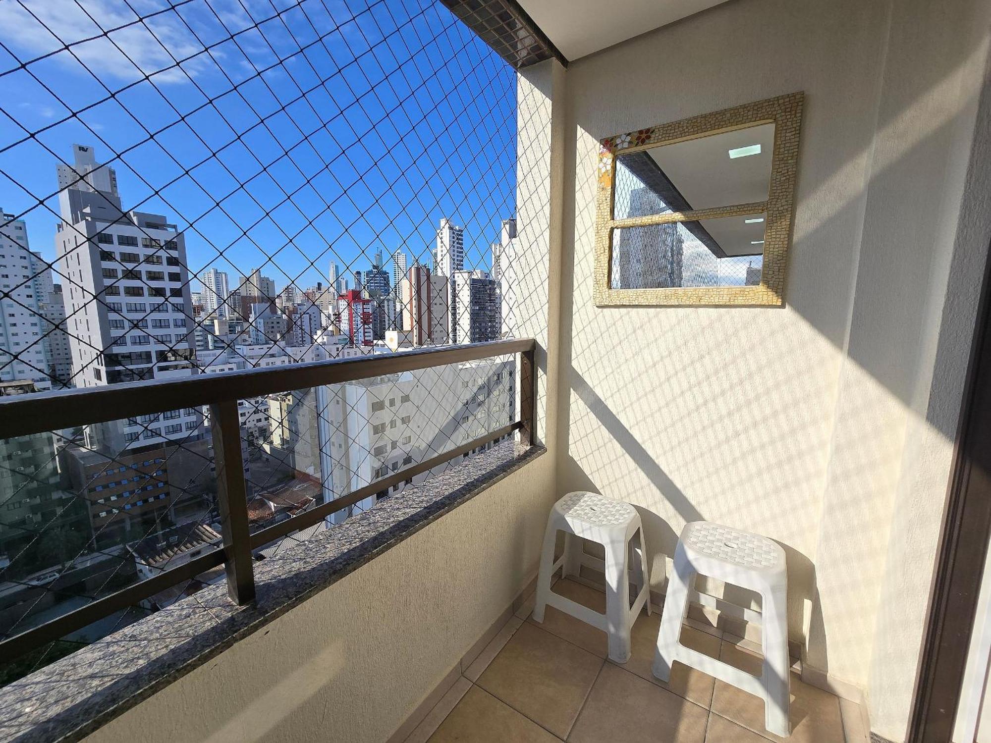 Ed. Costa Sul - Centro Bc/piscina/jacuzzi/garagem Apartamento