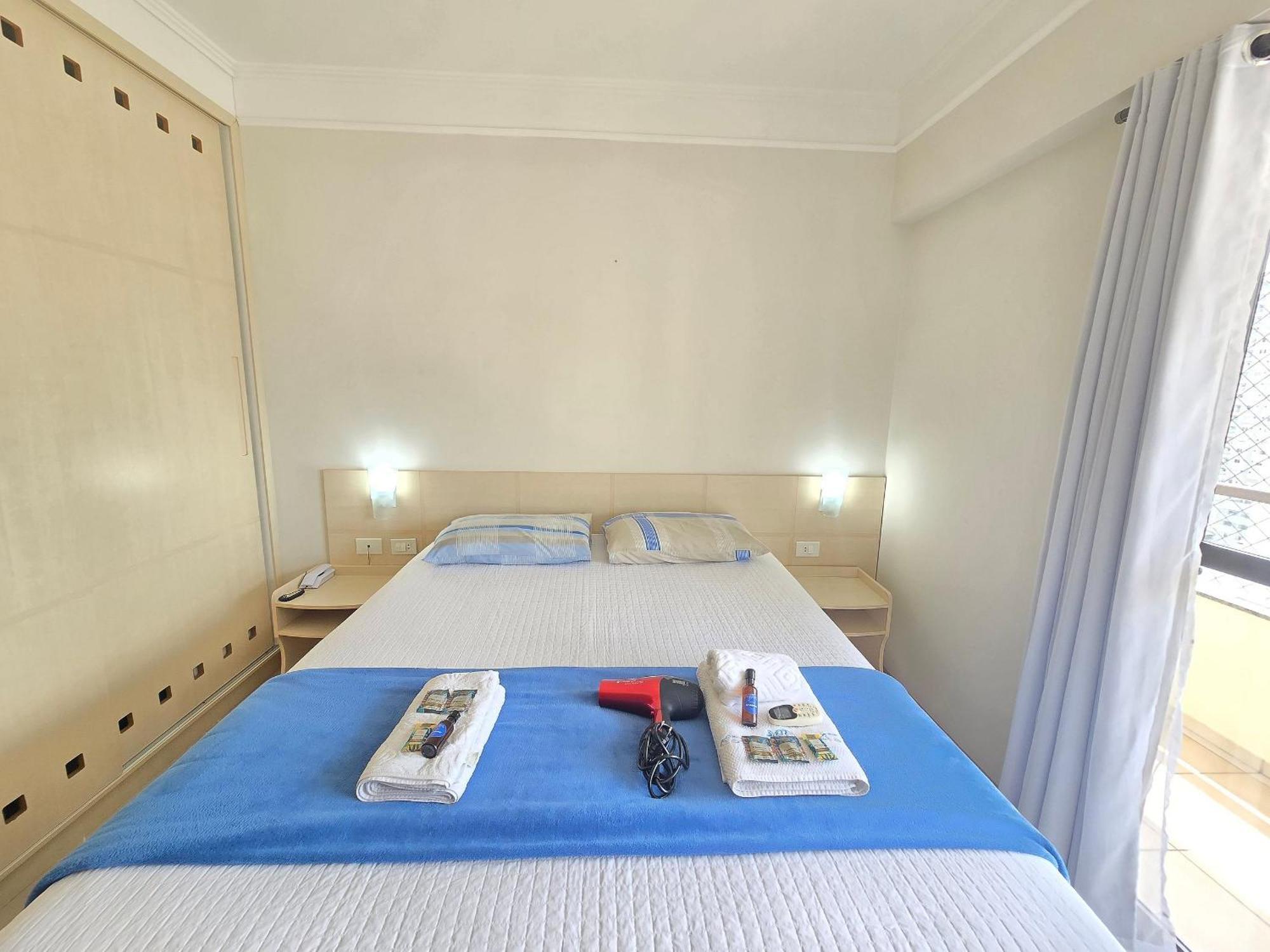 Ed. Costa Sul - Centro Bc/piscina/jacuzzi/garagem Apartamento *